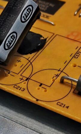 Naprawa Wrocław ul Szkocka 73 - Uszkodzony zasilacz w telewizorze Toshiba 50" Naprawa Wrocław ul Szkocka 73 - Uszkodzony zasilacz w telewizorze Toshiba 50"